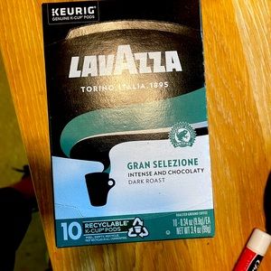 Selling 10 off these lavazzas for super cheap best cofffee made in Italy !